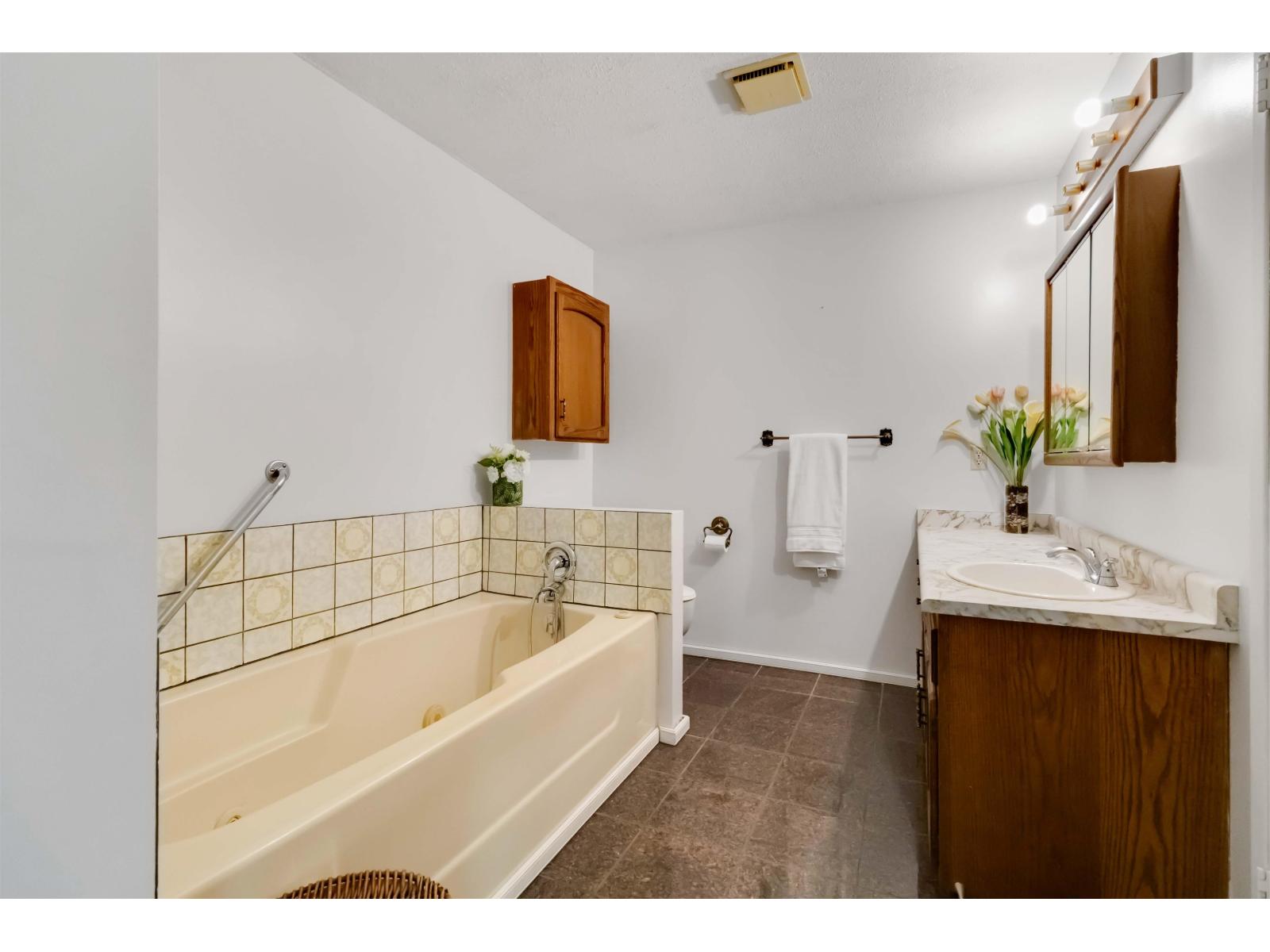 9220 COOTE STREET, Chilliwack Proper East, Chilliwack