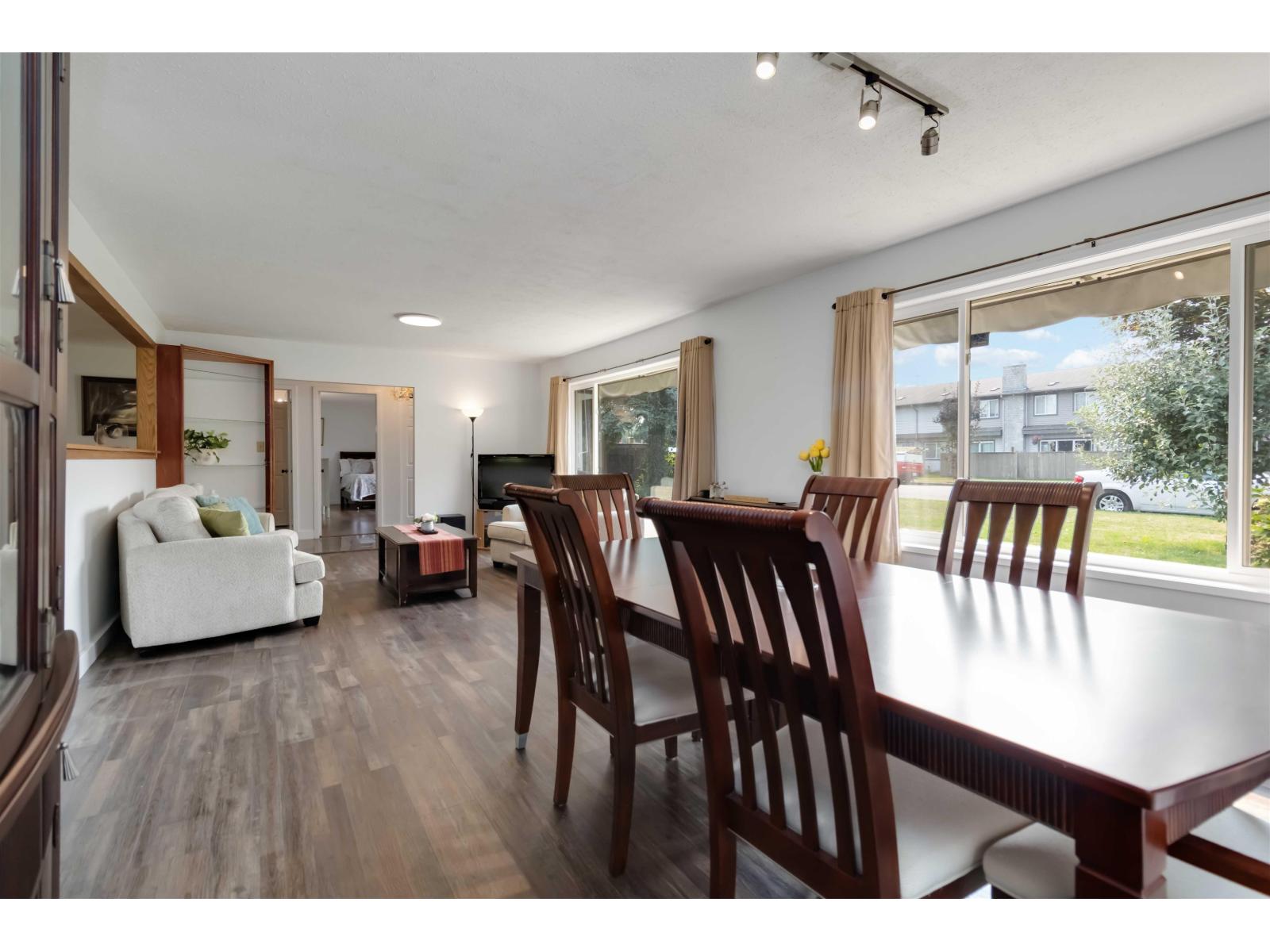 9220 COOTE STREET, Chilliwack Proper East, Chilliwack
