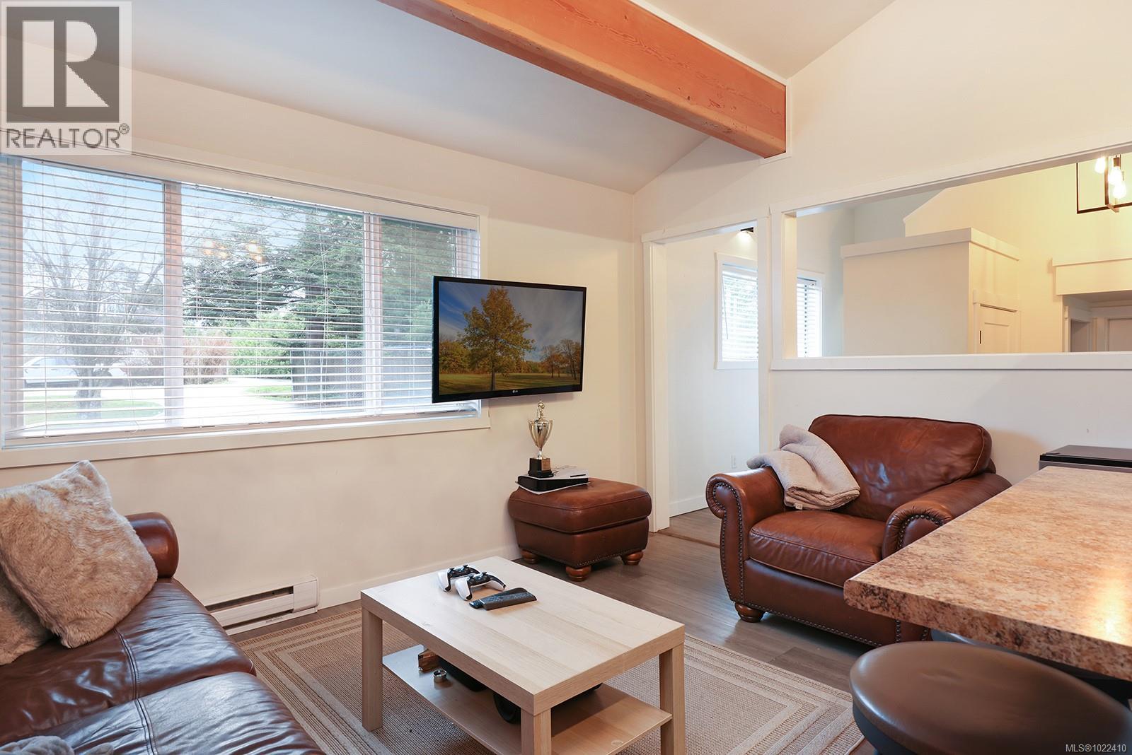 1870 Willis Rd, Campbell River