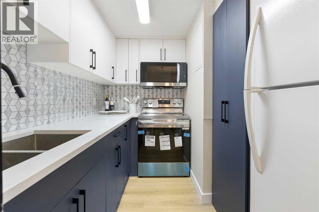 Single Family House for Sale in    Street SW Glamorgan Calgary 