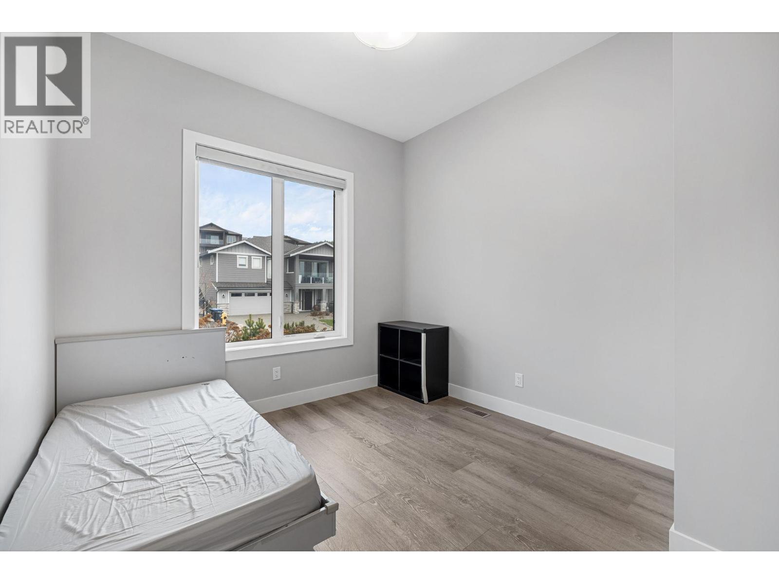  1940 Foxtail Terrace, Kelowna