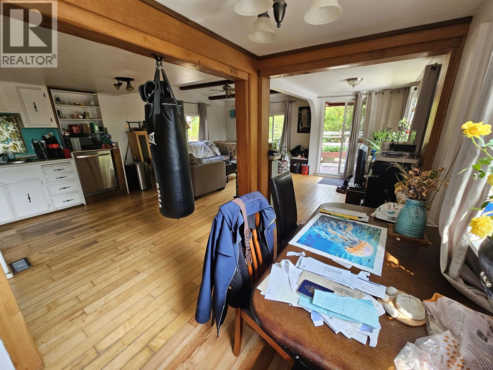 6 BRACKEN PARKWAY, Squamish