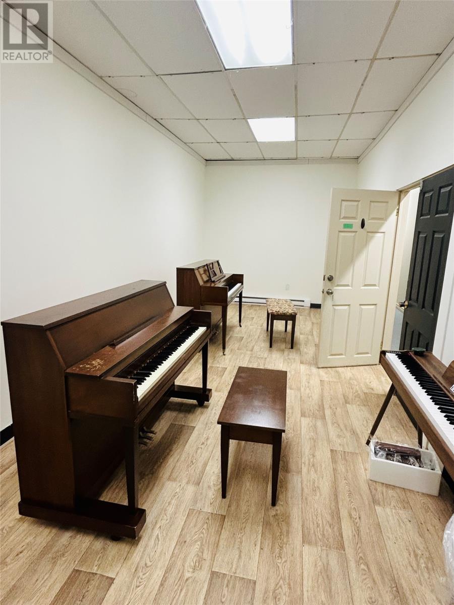 Main Floor Unit