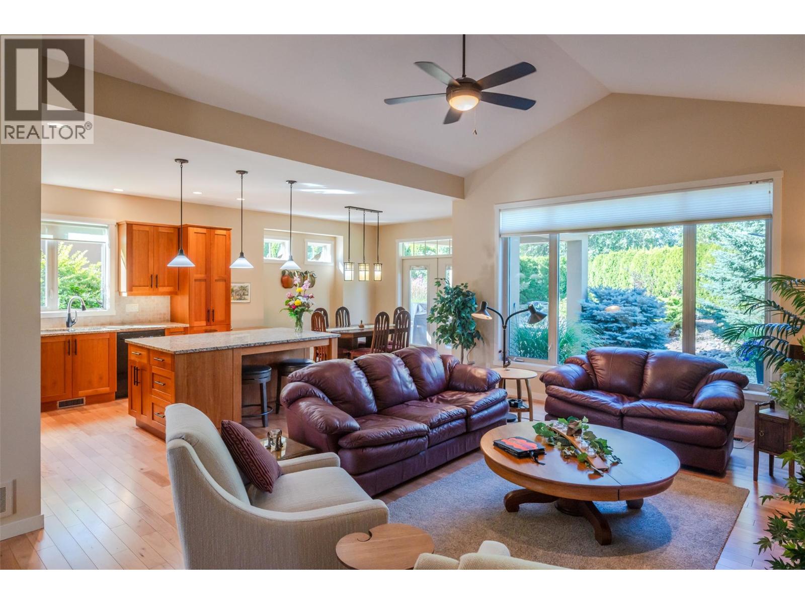 6833 Meadows Drive Unit# 26, Oliver