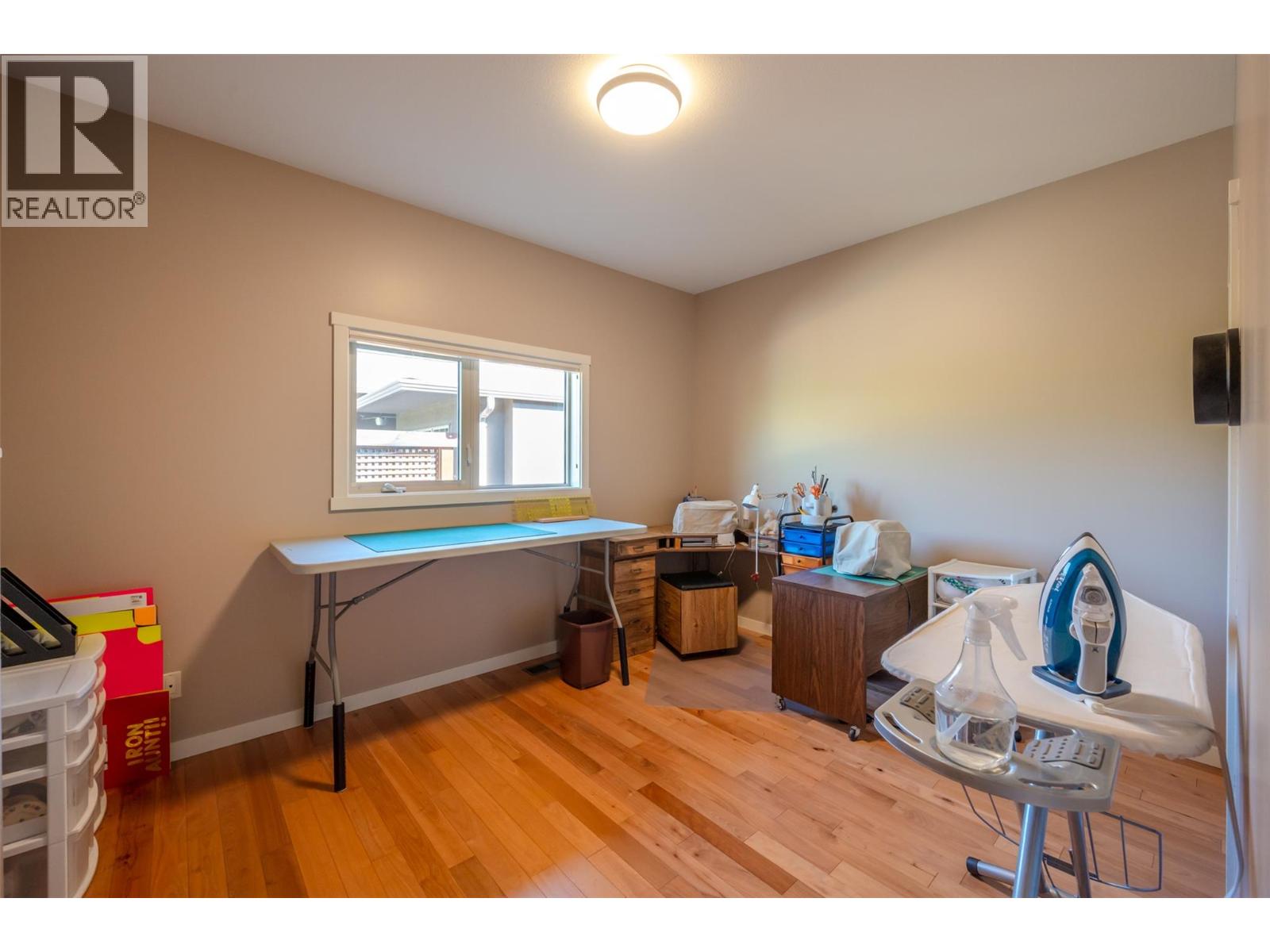 6833 Meadows Drive Unit# 26, Oliver