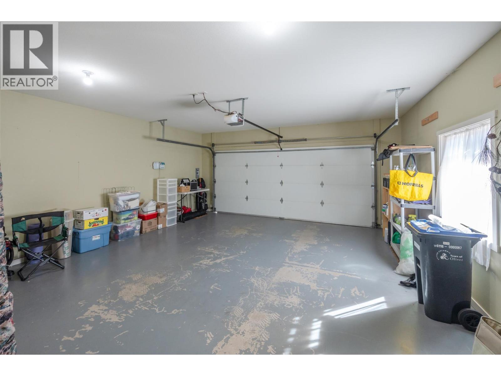 6833 Meadows Drive Unit# 26, Oliver