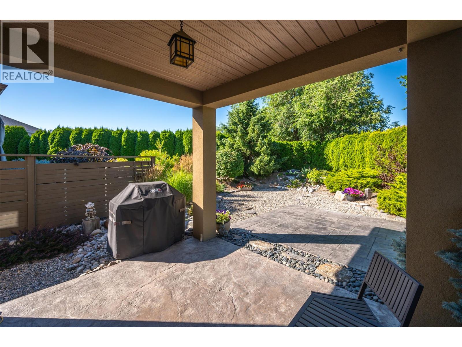 6833 Meadows Drive Unit# 26, Oliver