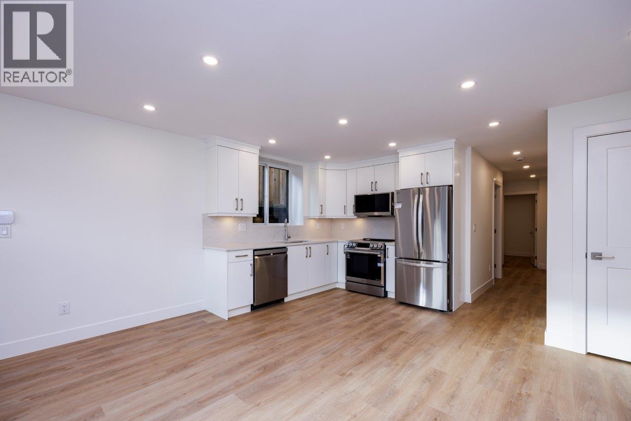 254 E 18TH STREET, North Vancouver