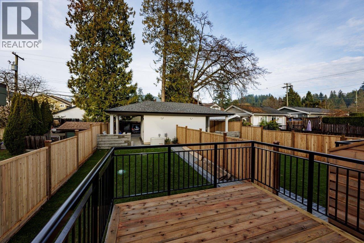 254 E 18TH STREET, North Vancouver