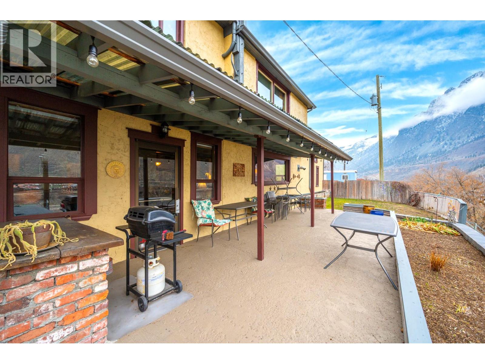  3649 MERRITT-SPENCES BRIDGE Highway, Merritt