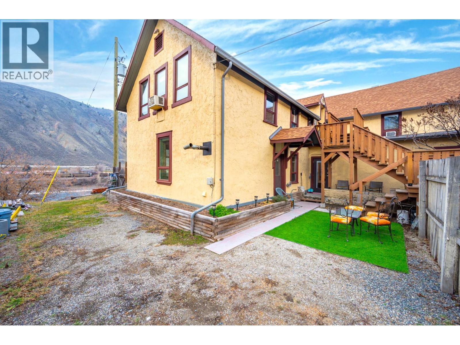  3649 MERRITT-SPENCES BRIDGE Highway, Merritt