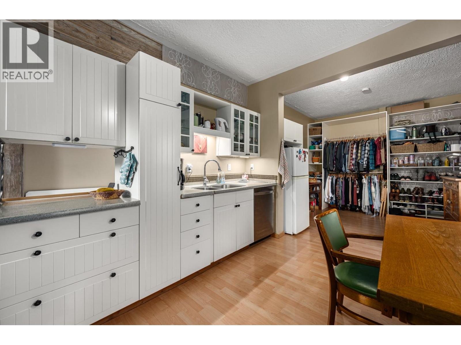  3649 MERRITT-SPENCES BRIDGE Highway, Merritt