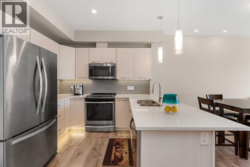 Single Family House for Sale in   Sherwood Square NW Sherwood Calgary 