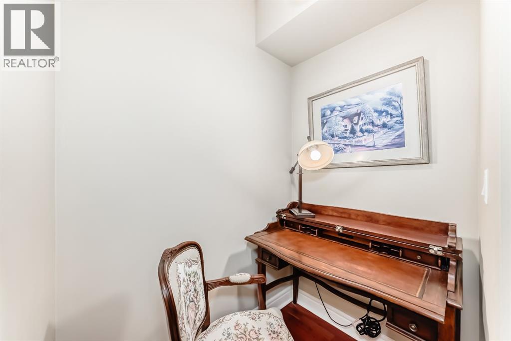 Single Family House for Sale in    Avenue SW Downtown Commercial Core Calgary 