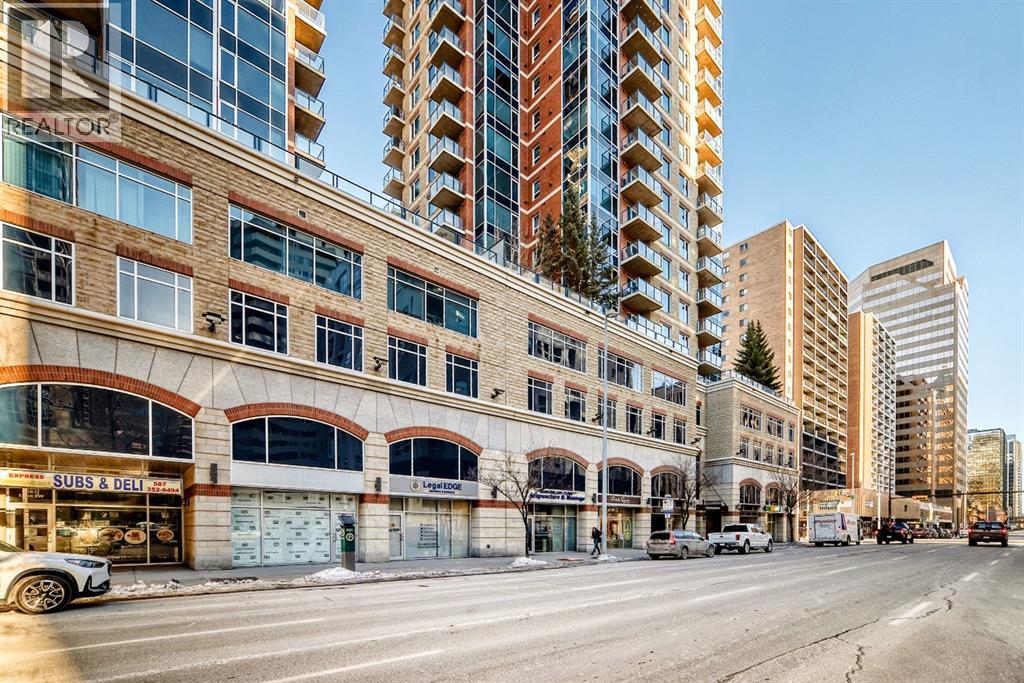 Single Family House for Sale in    Avenue SW Downtown Commercial Core Calgary 