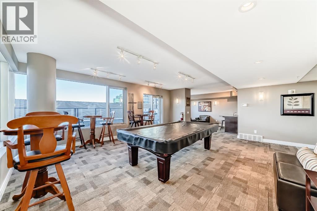 Single Family House for Sale in    Avenue SW Downtown Commercial Core Calgary 