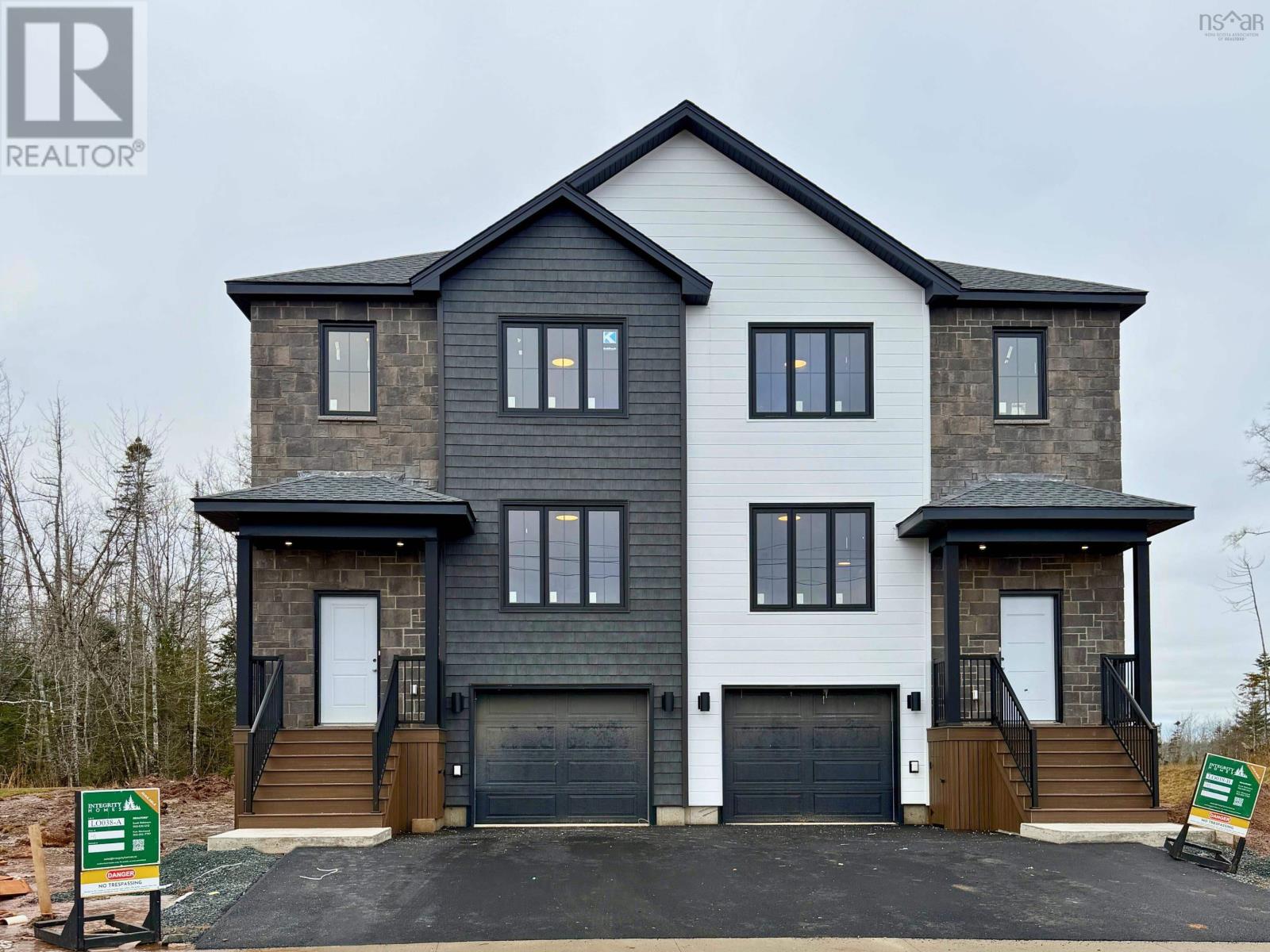 Property 8 of 8 of L038B 43 Lew Crescent