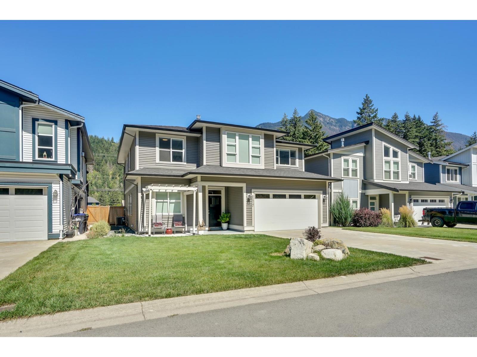 65517 SKYLARK LANE, Hope, Hope