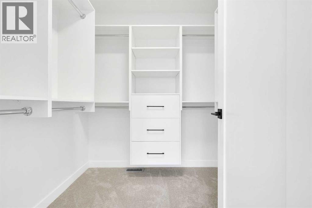 566 Rivercrest View, Cochrane