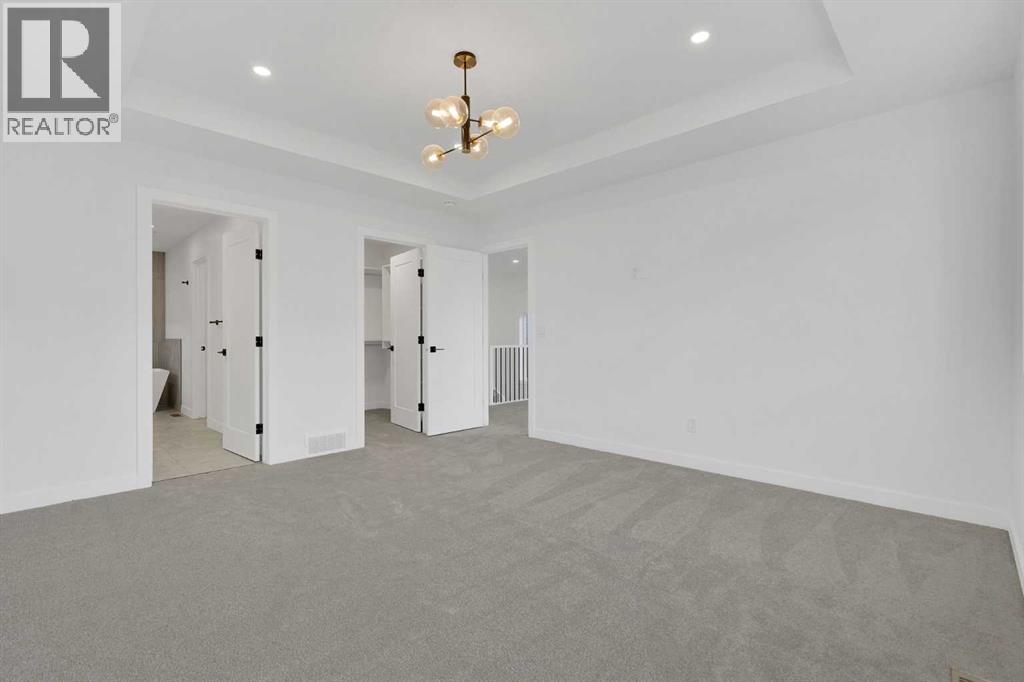 566 Rivercrest View, Cochrane