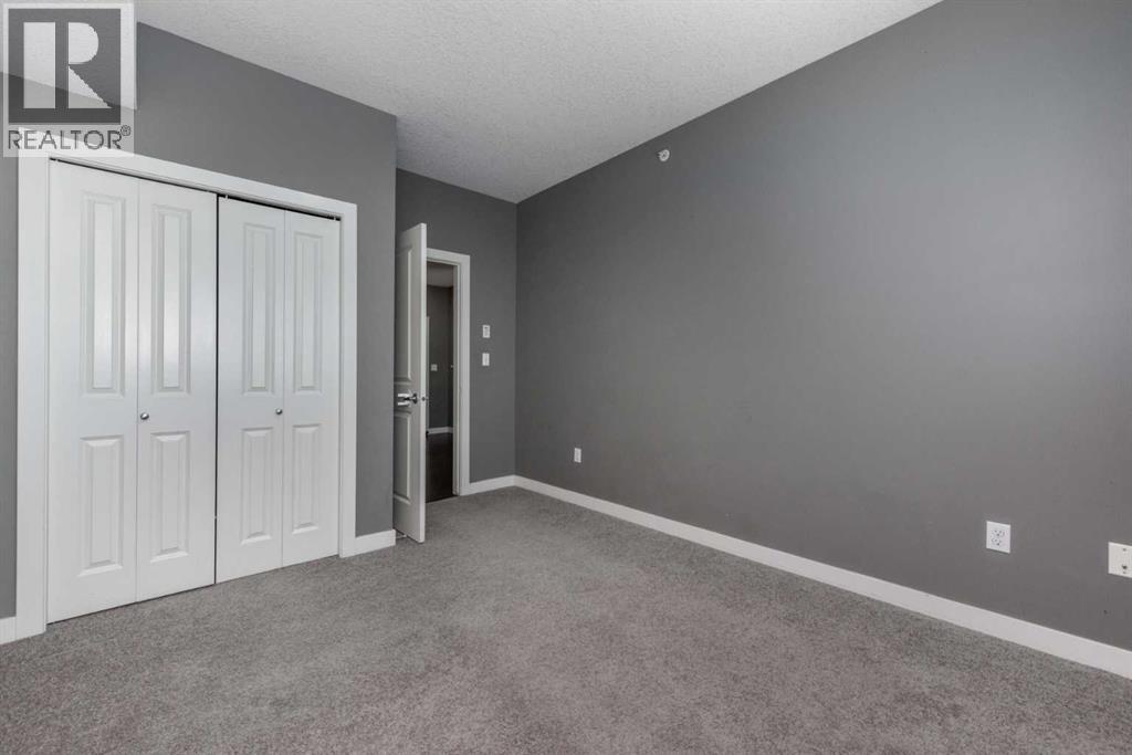 Single Family House for Sale in   Millrise Drive SW Millrise Calgary 