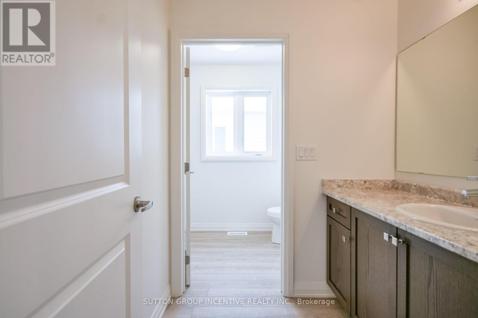 47 HAROLD AVENUE - 24