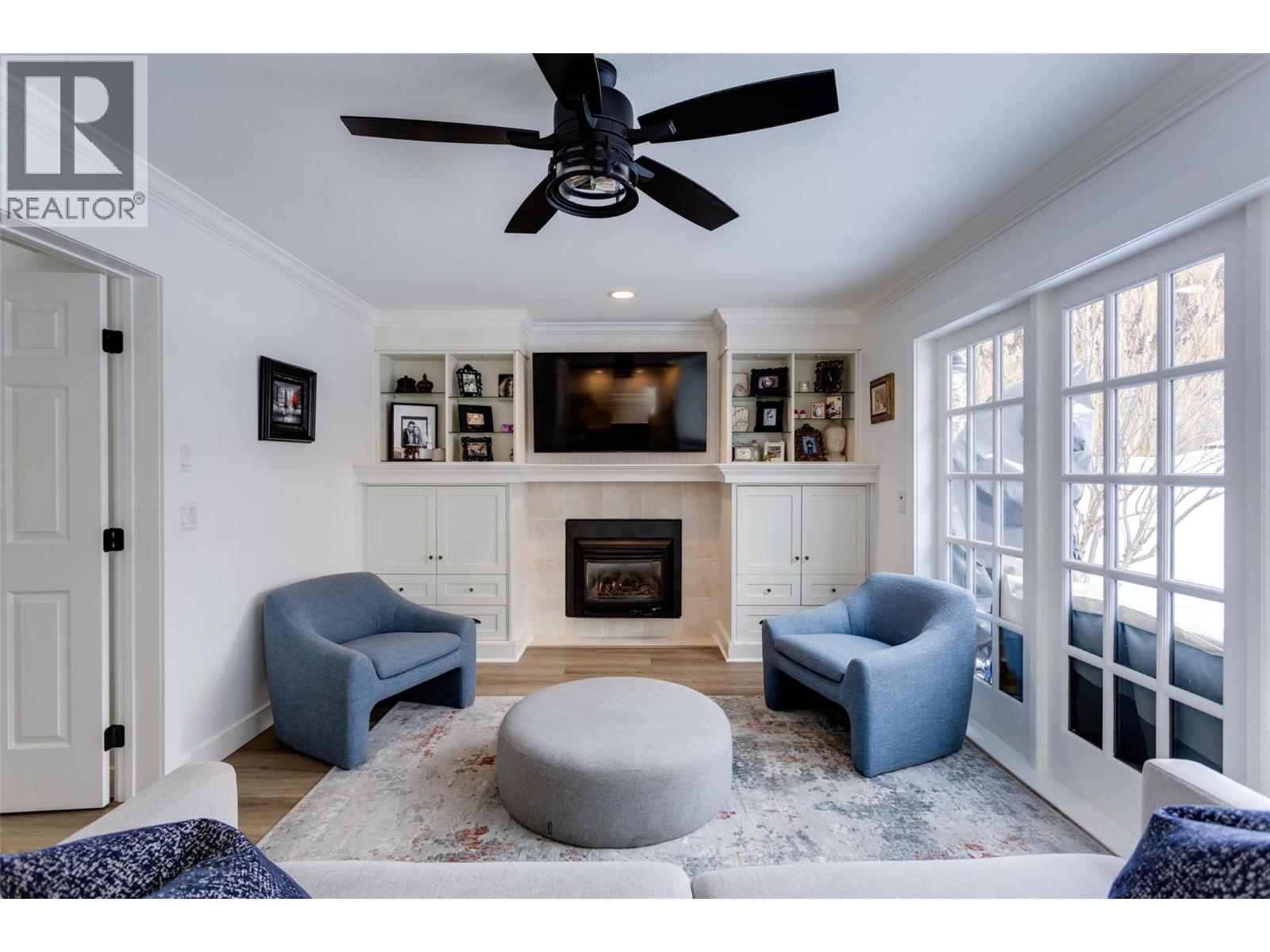  674 Cook Road, Kelowna