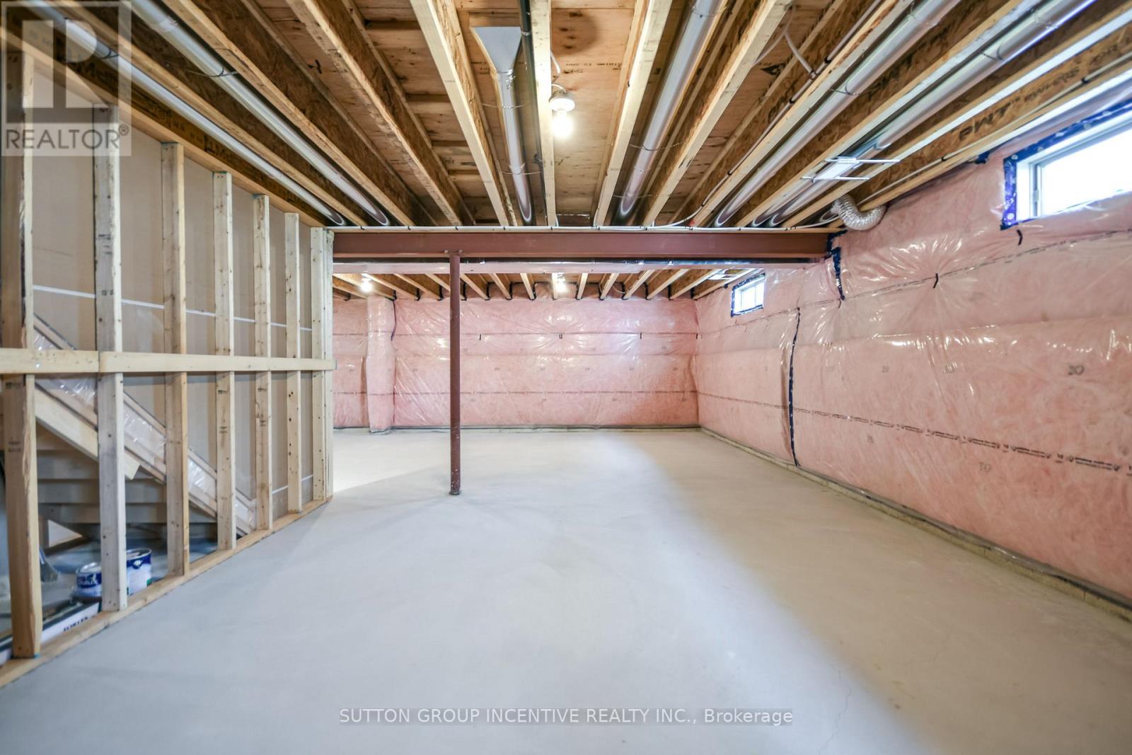 47 HAROLD AVENUE - 50