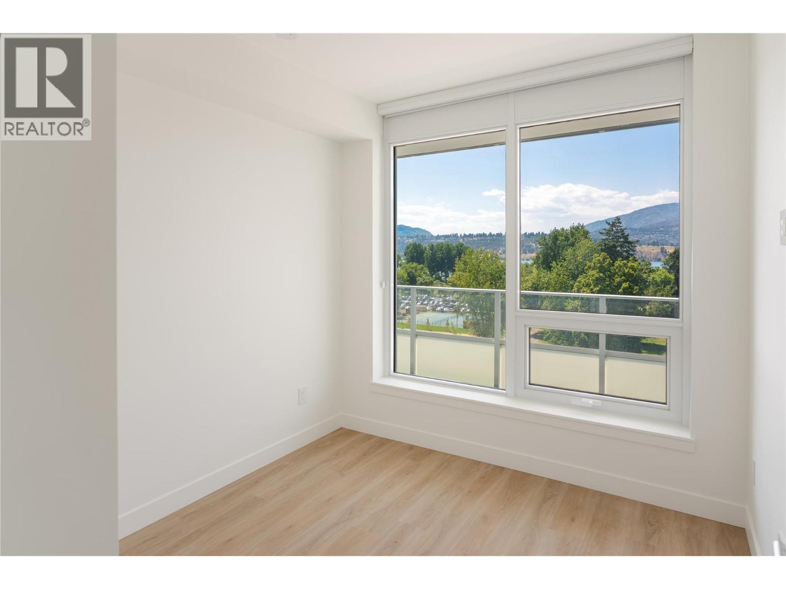 707 238 Leon Avenue, Kelowna