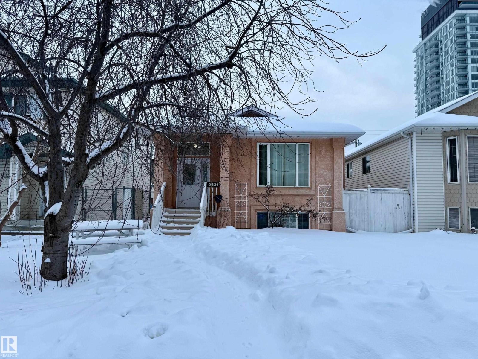 9331 103 AV NW - 2