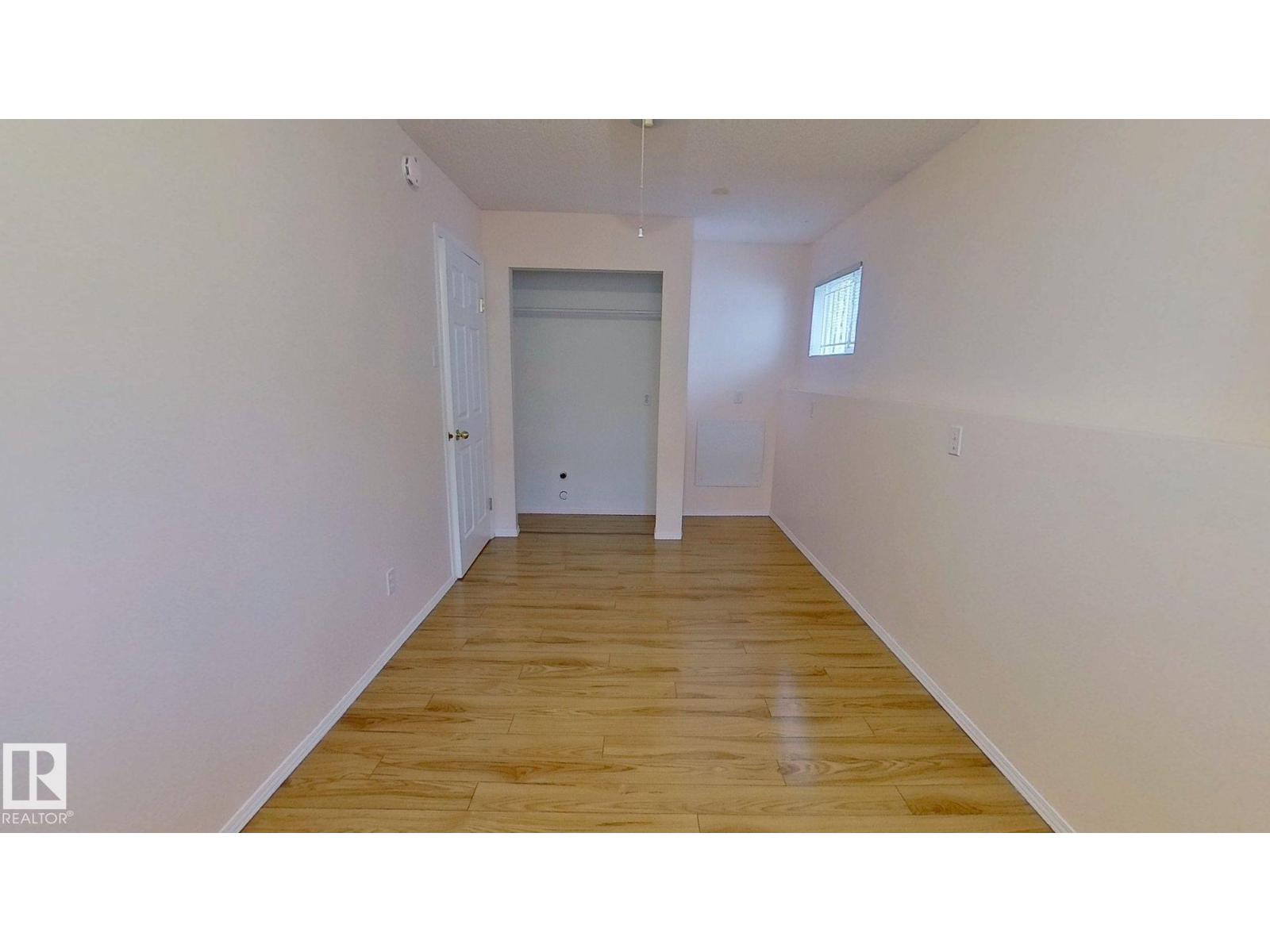 9331 103 AV NW - 33