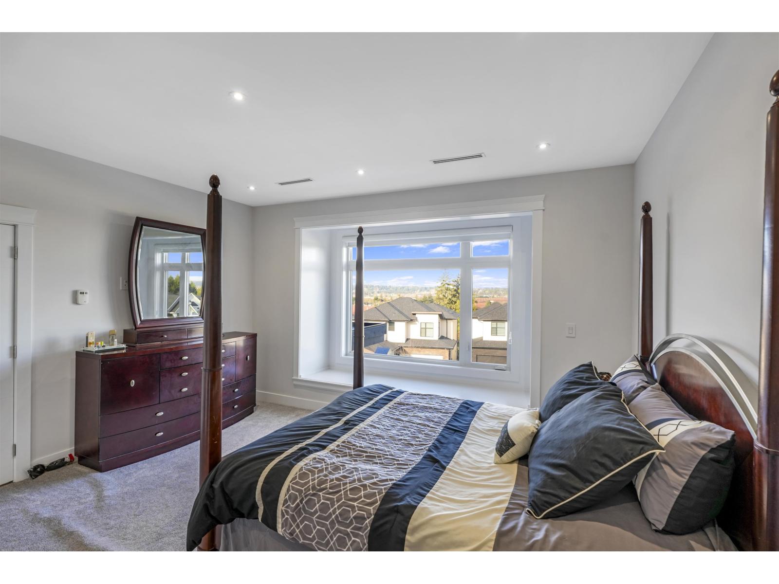 14932 35A AVENUE, Surrey