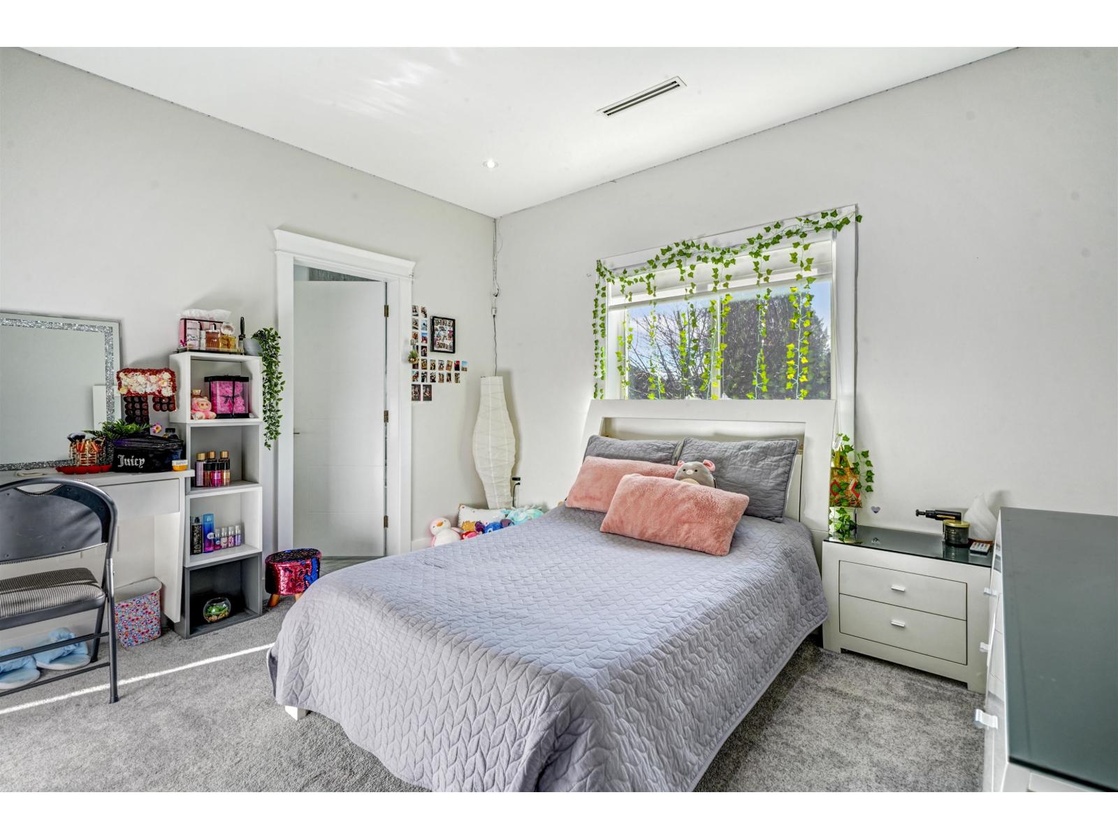 14932 35A AVENUE, Surrey