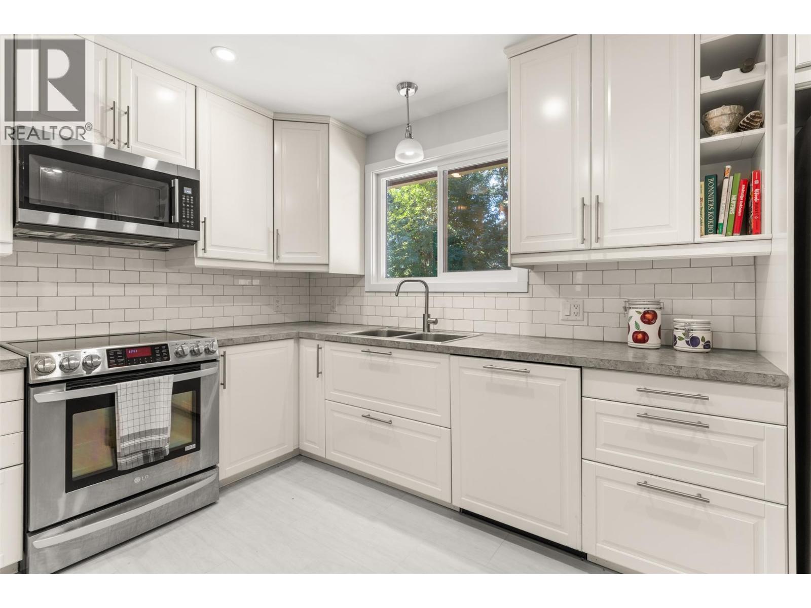 1637 Birch Drive, Revelstoke