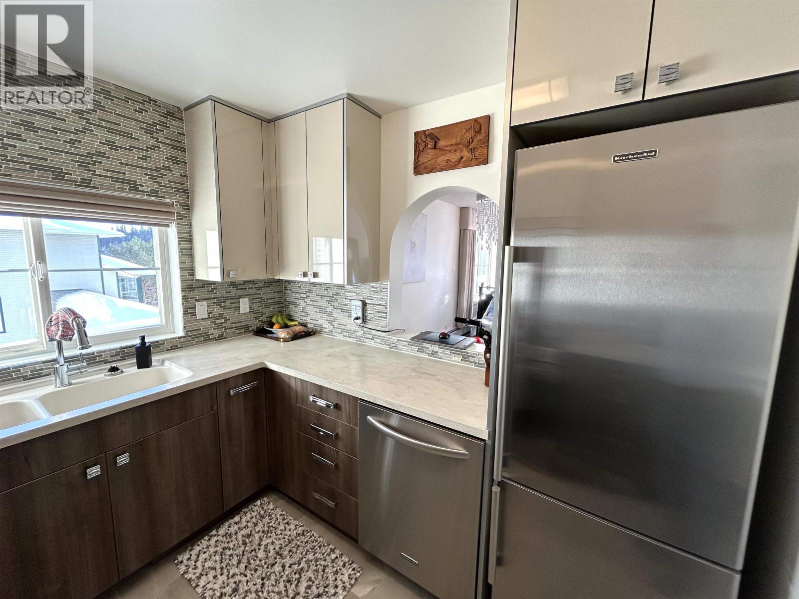 407 1638 6TH AVENUE, Prince George