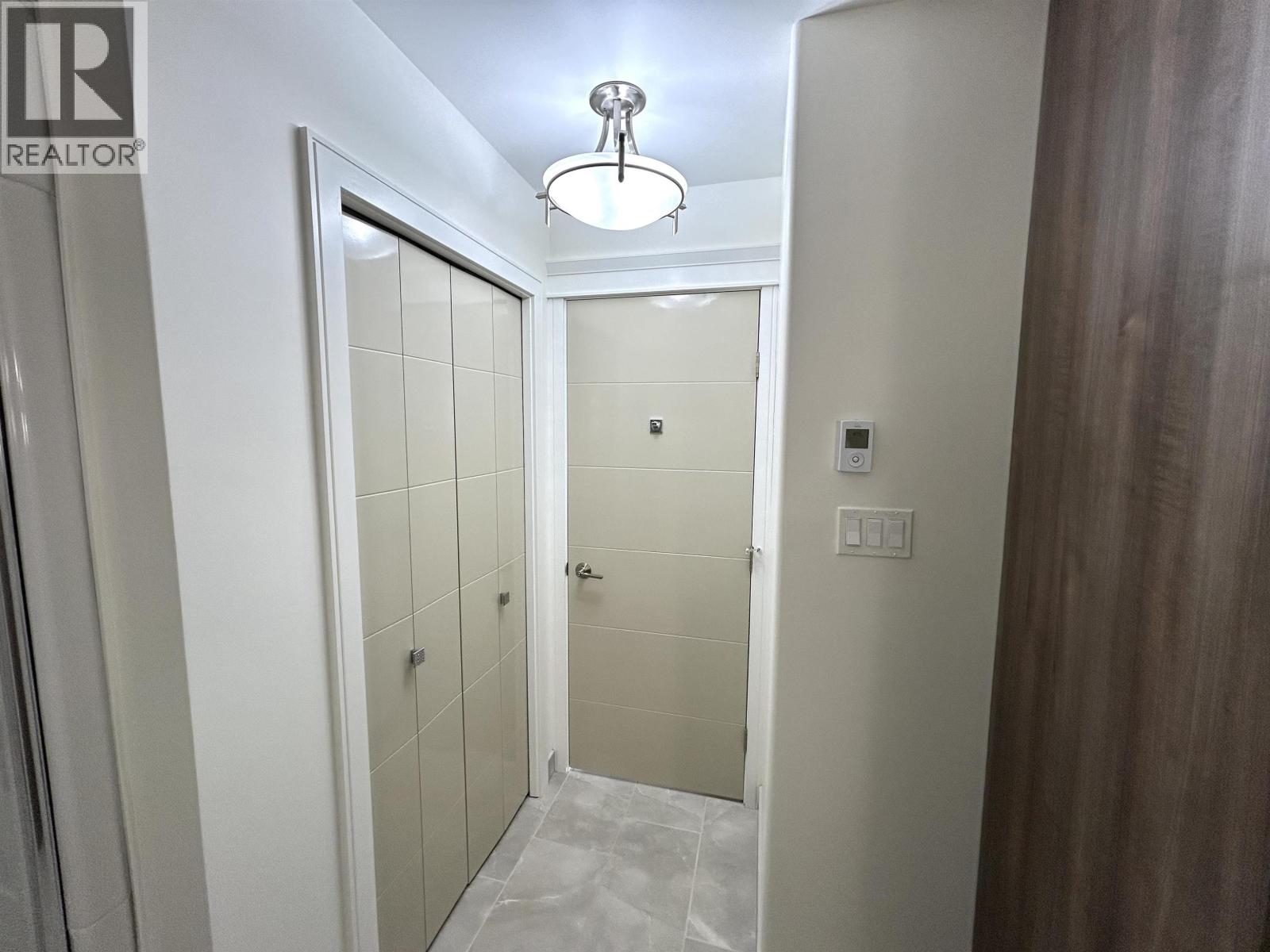 407 1638 6TH AVENUE, Prince George