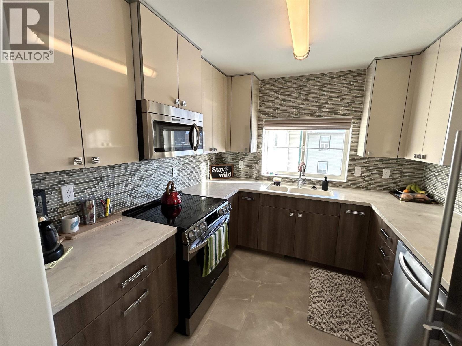 407 1638 6TH AVENUE, Prince George