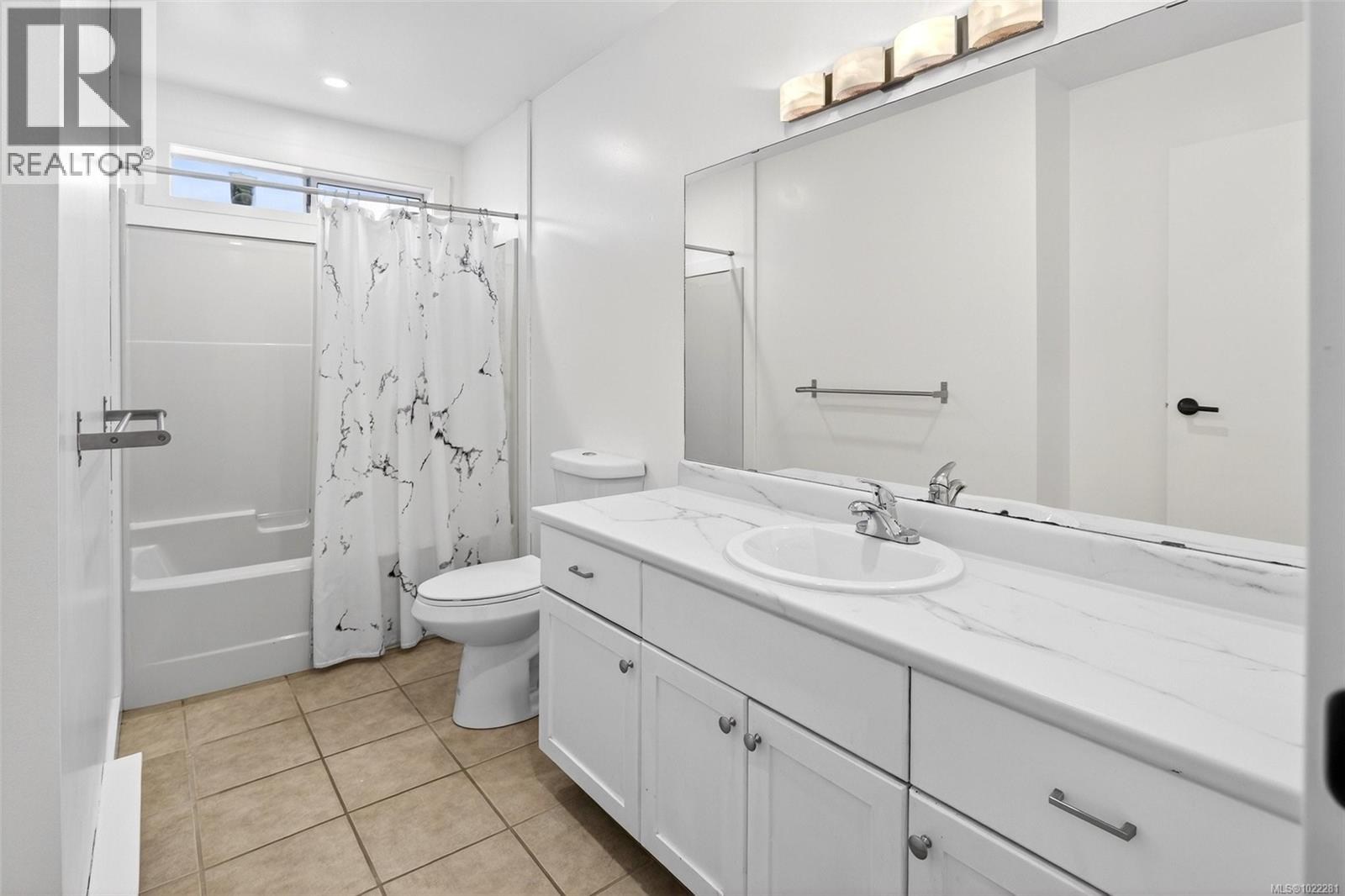  3990 Bow Road, Saanich