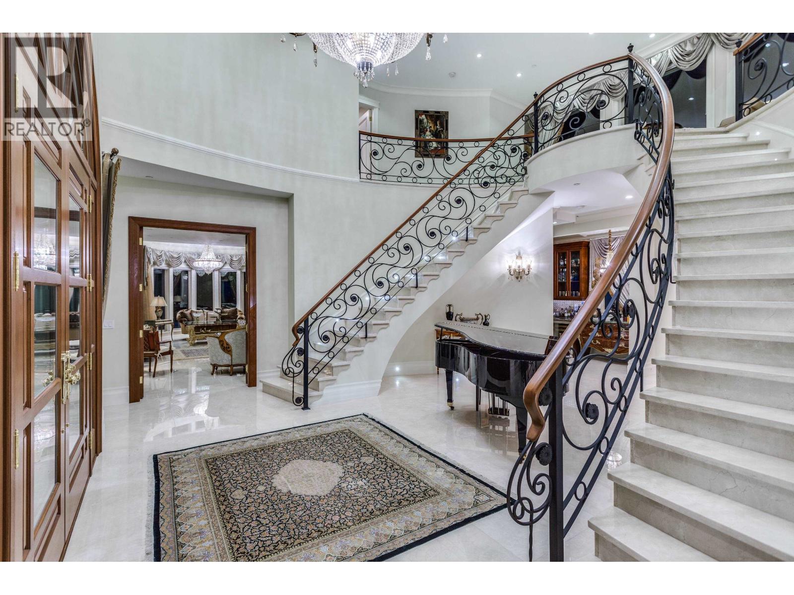 1175 EYREMOUNT DRIVE, West Vancouver