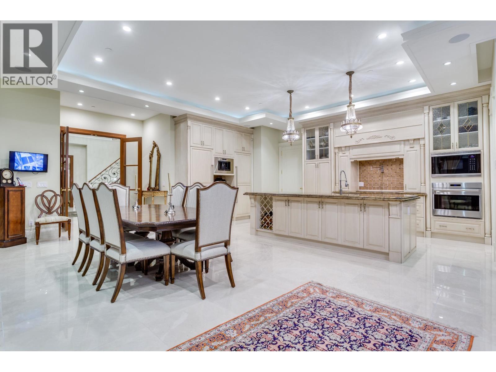 1175 EYREMOUNT DRIVE, West Vancouver