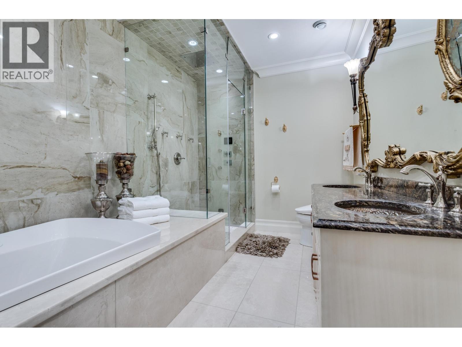 1175 EYREMOUNT DRIVE, West Vancouver