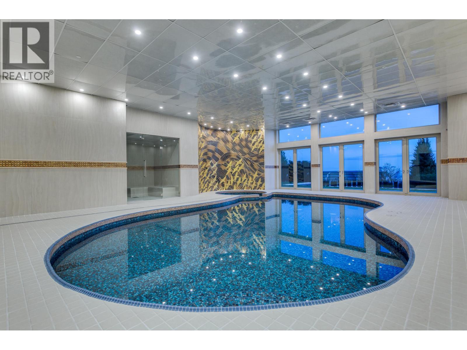 1175 EYREMOUNT DRIVE, West Vancouver