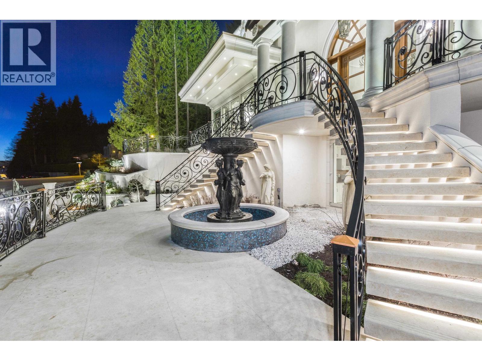 1175 EYREMOUNT DRIVE, West Vancouver