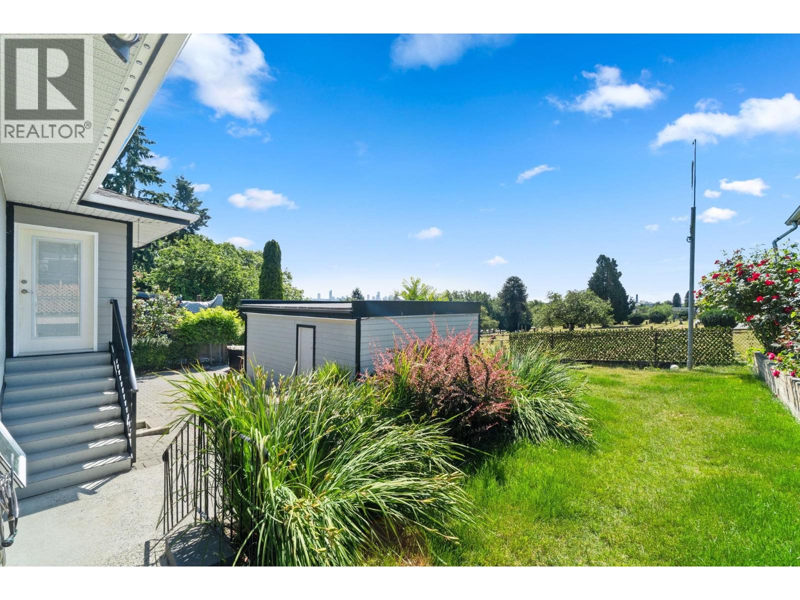 358 ALBERTA STREET, New Westminster