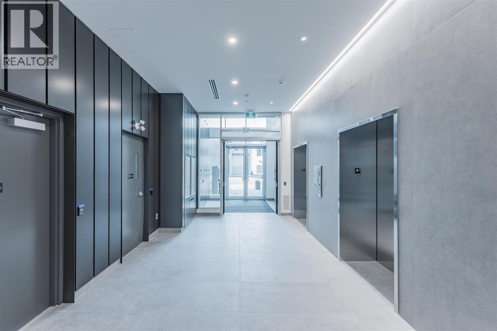 305 63 W 6TH AVENUE, Vancouver