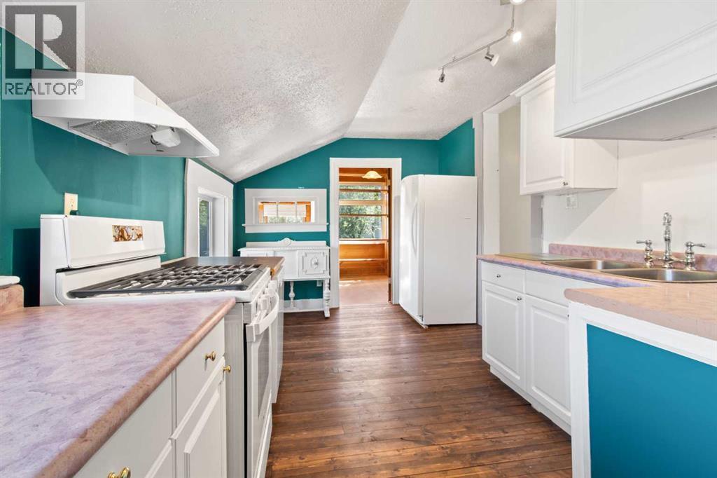 1321 Flemming Avenue, Penhold