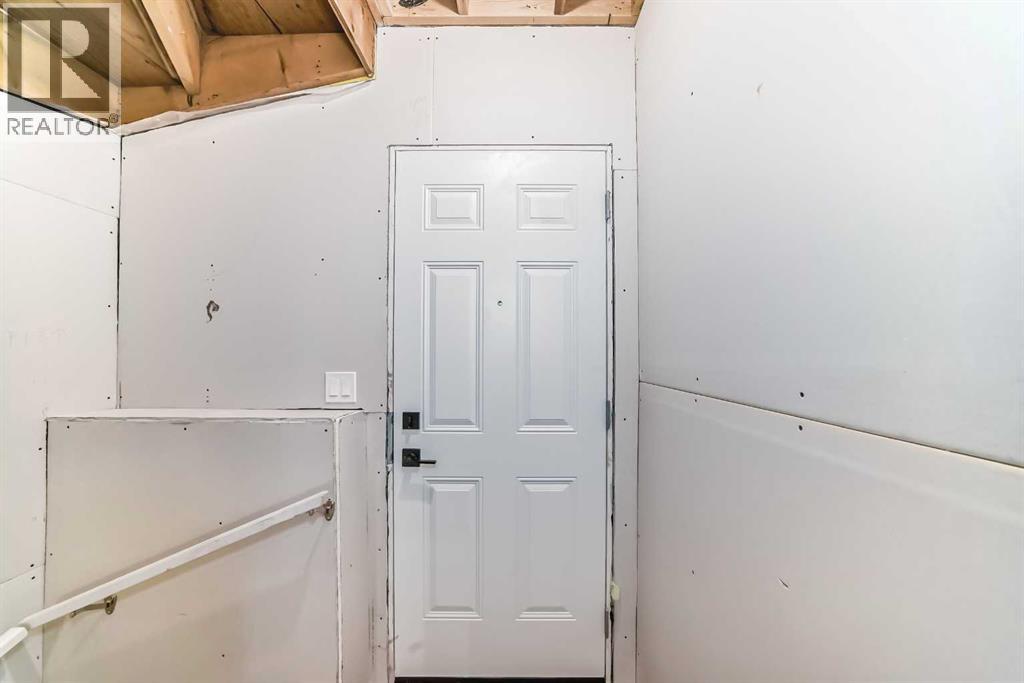 Single Family House for Sale in  Corner Glen Way NE Cornerstone Calgary 