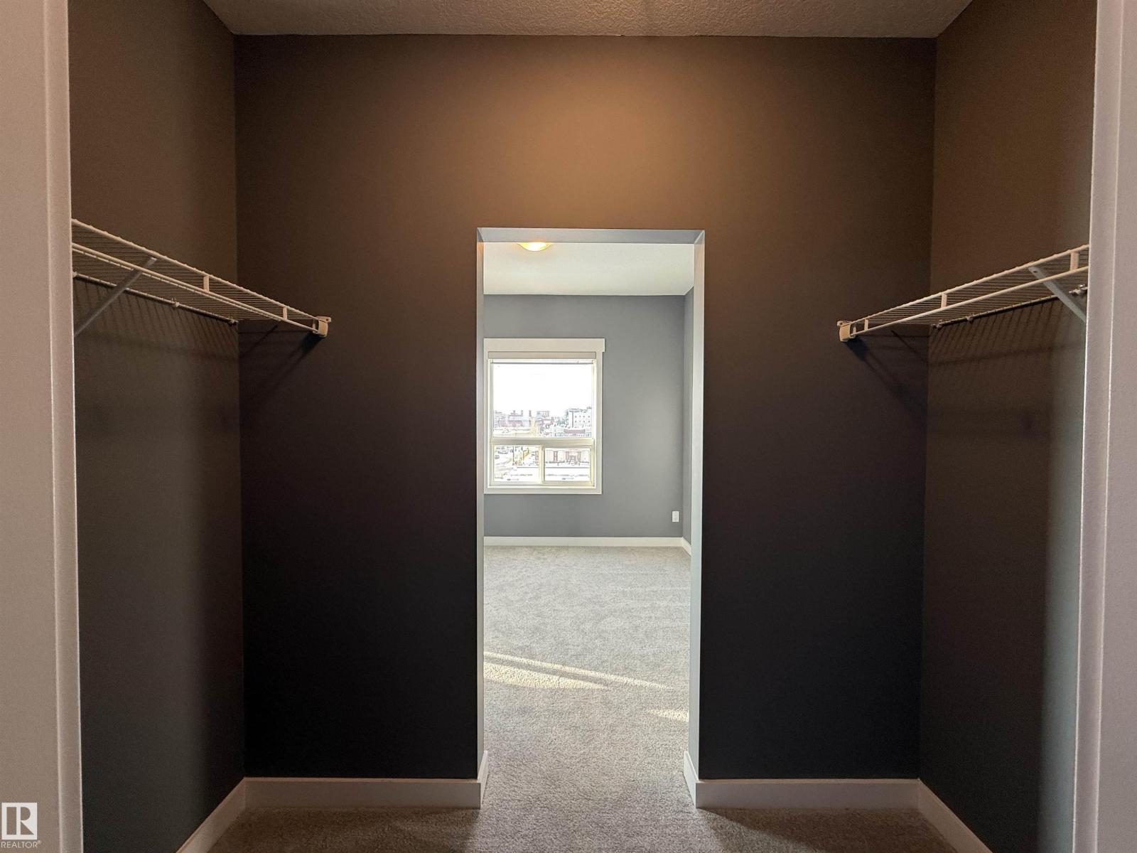 #611 11425 105 AV NW - 18