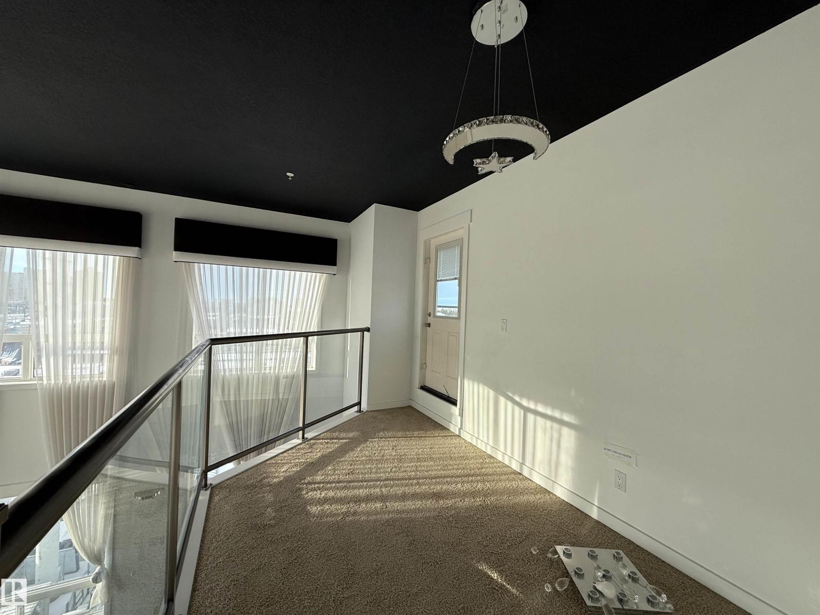 #611 11425 105 AV NW - 31