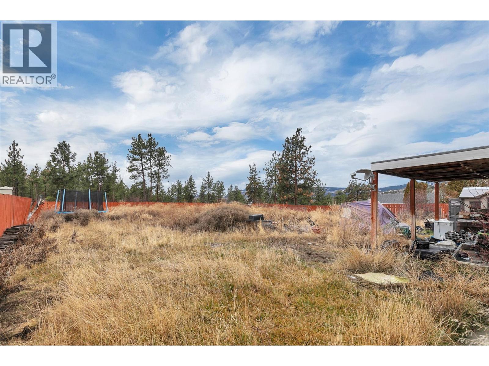  1774 Alec Crescent, Westbank